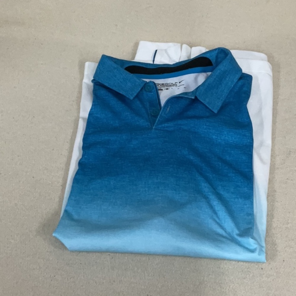 EUC Mens short sleeve Nike golf polo shirt